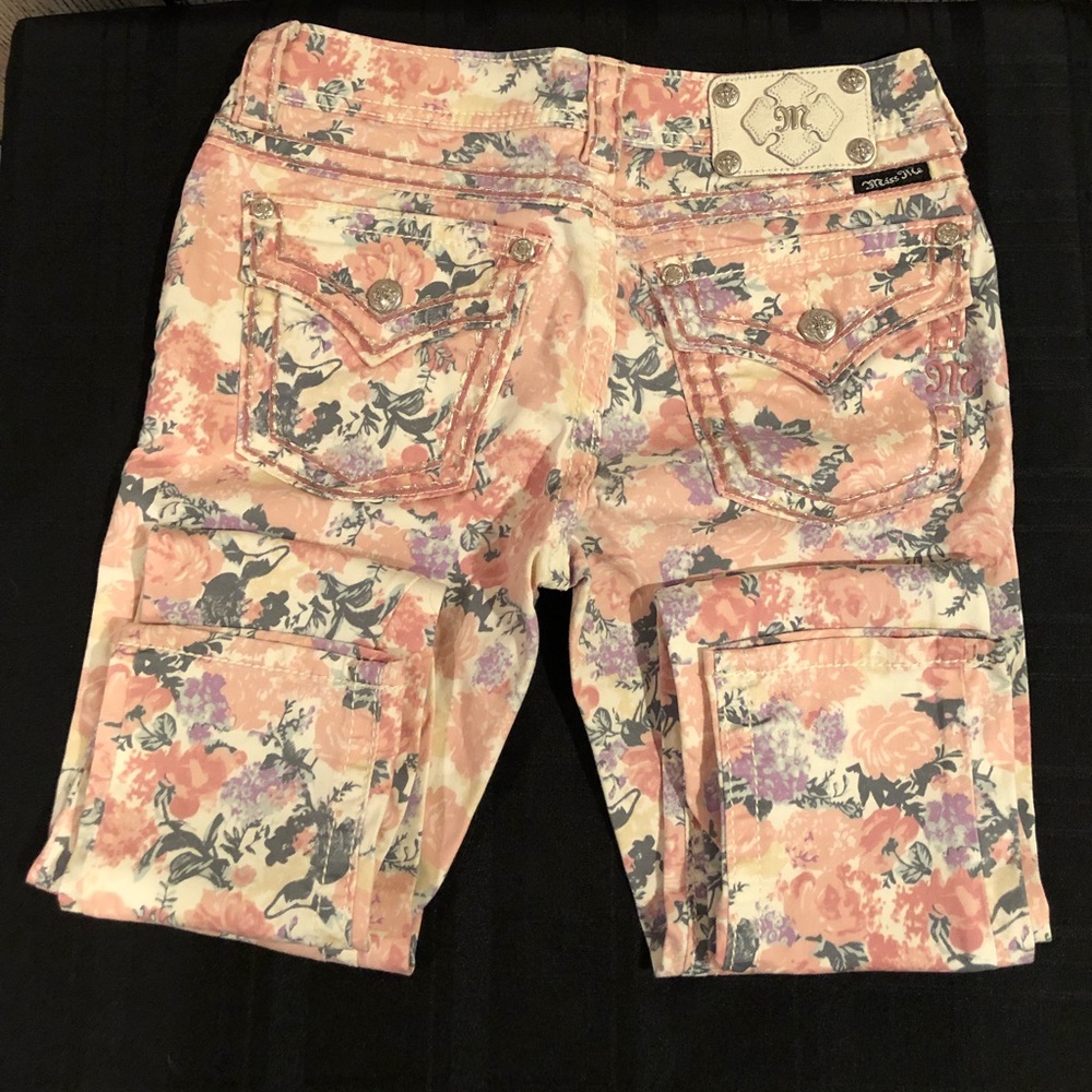 Miss me skinny jeans (FIRM $) Like new🤩